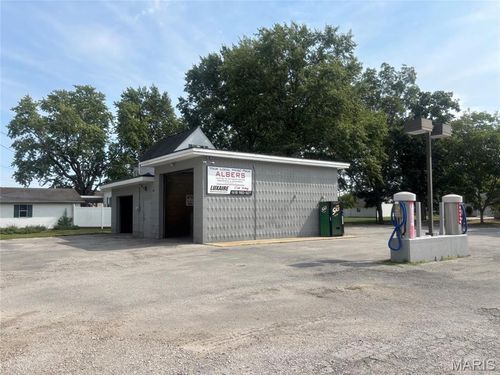 33 E Elm Street, Aviston, IL, 62216 | Card Image