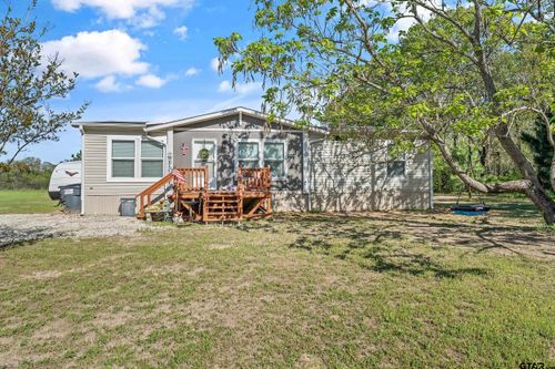 285 County Road 2262, Mineola, TX, 75773-6553 | Card Image