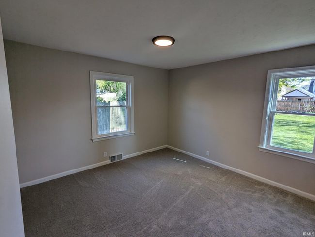 1445 Kilbourn St, House other with 4 bedrooms, 2 bathrooms and null parking in Elkhart IN | Image 14