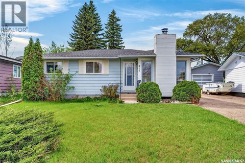 413 Vancouver Ave N, Saskatoon, SK, S7L4J8 | Card Image