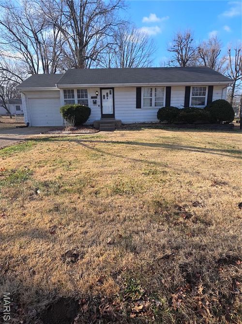 1222 Hoyt Dr, Saint Louis, MO, 63137-2220 | Card Image