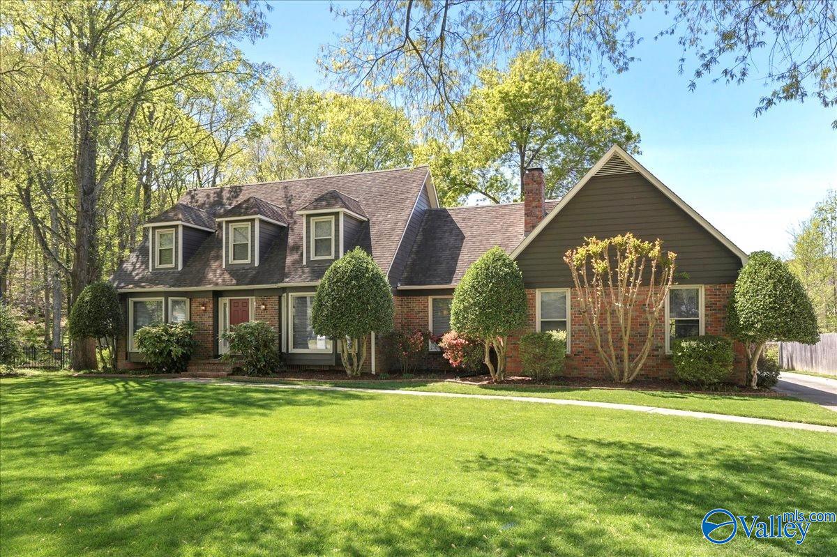 Lynns Ter, Huntsville, AL 35803