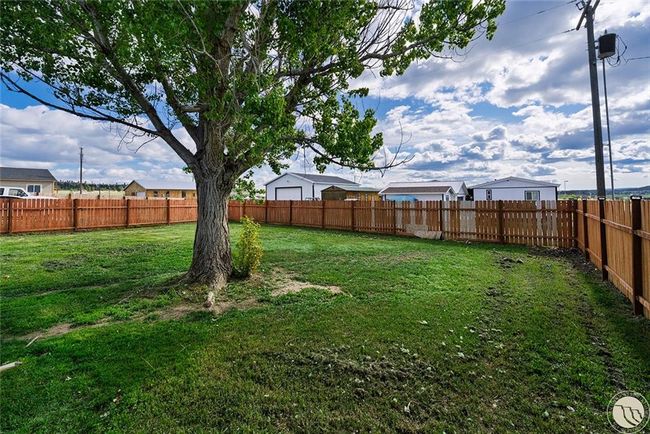 1102 3 Rd St, House other with 4 bedrooms, 3 bathrooms and null parking in Roundup MT | Image 11