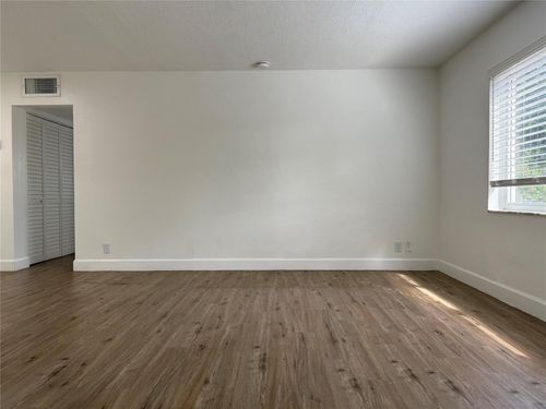 205-1857 Jefferson St, Hollywood, FL, 33020-5425 | Card Image