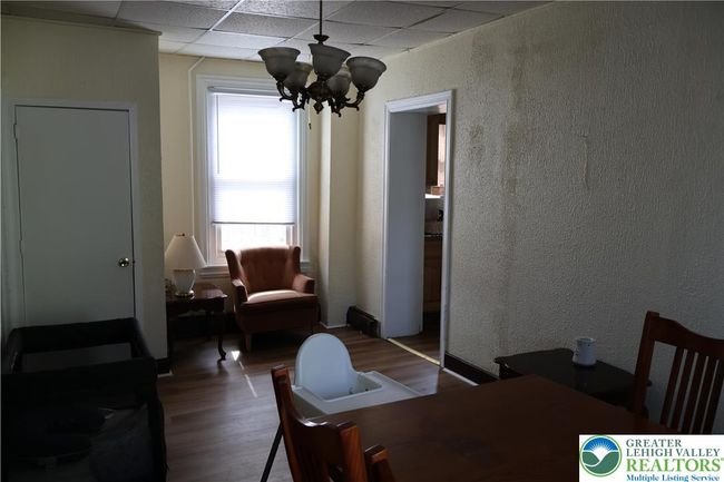 1533 E Emmaus Ave, House other with 4 bedrooms, 2 bathrooms and null parking in Allentown PA | Image 8