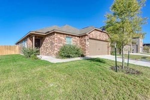 18505 Quiet Range Dr, Elgin, TX, 78621-2185 | Card Image