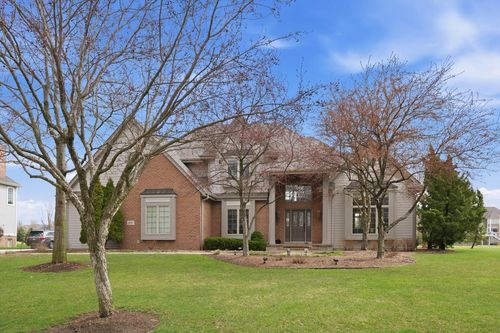 1267 Mary Hill Circle, Hartland, WI, 53029 | Card Image