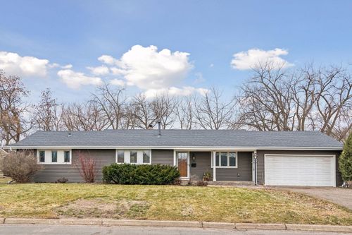 2810 Aquila Ave S, Saint Louis Park, MN, 55426-2952 | Card Image