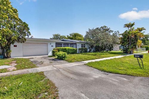 1307 Nw 15th Pl, Fort Lauderdale, FL, 33311-5439 | Card Image