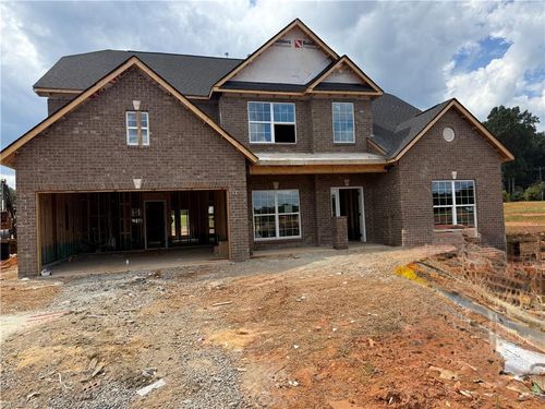 2-1462 Dappledown St, Kernersville, NC, 27284-6783 | Card Image