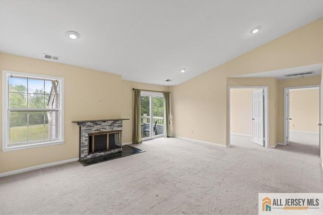 APT-11 - 202 Salem Ct, Condo with 2 bedrooms, 1 bathrooms and null parking in Princeton NJ | Image 4