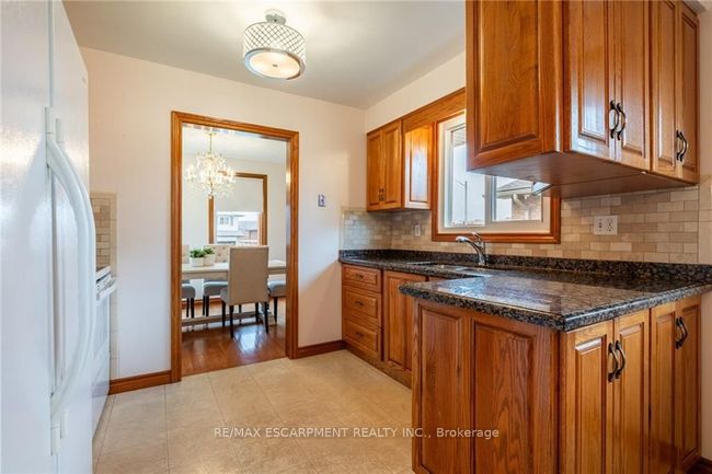 19 Carpenter Ave, House other with 4 bedrooms, 2 bathrooms and 3 parking in Stoney Creek ON | Image 15
