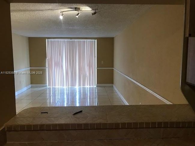 APT-429 - 6960 Nw 186 Th St, Condo with 1 bedrooms, 1 bathrooms and null parking in Hialeah FL | Image 6