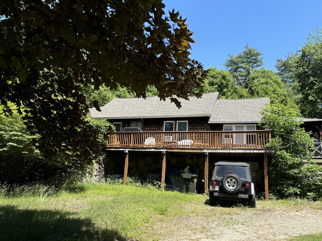 Sczygiel Rd, Ware, MA 01082
