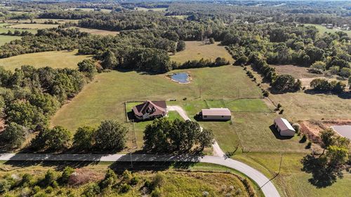 248 Pleasant Ln, Seymour, MO, 65746-9159 | Card Image