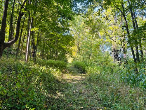 6546 S State Road 121, Connersville, IN, 47331-9528 | Card Image