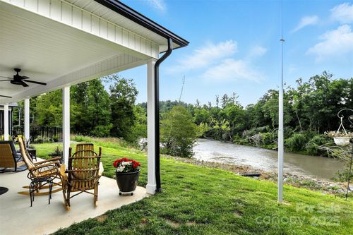 255 Eagles Lndg, Morganton, NC, 28655-5845 | Card Image