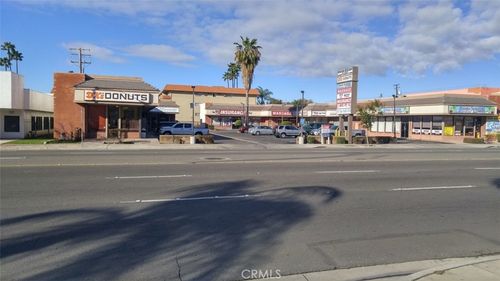 d-825 N Euclid St, Anaheim, CA, 92801 | Card Image