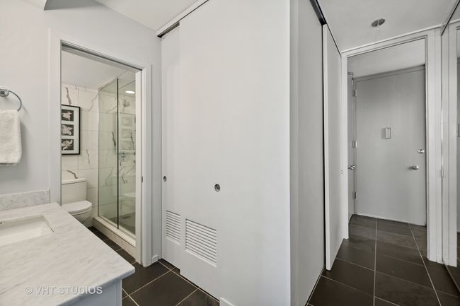 UNIT-14C - 1300 N Astor St, Home with 1 bedrooms, 1 bathrooms and null parking in CHICAGO IL | Image 12