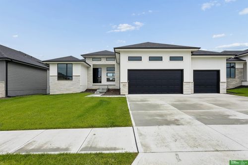 5811 N 197th St, Elkhorn, NE, 68022-6587 | Card Image