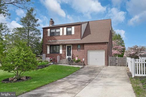 305 Fern Ave, HADDON TOWNSHIP, NJ, 08108-1834 | Card Image