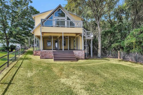 6035 County Road 374, Marquez, TX, 77865-5279 | Card Image