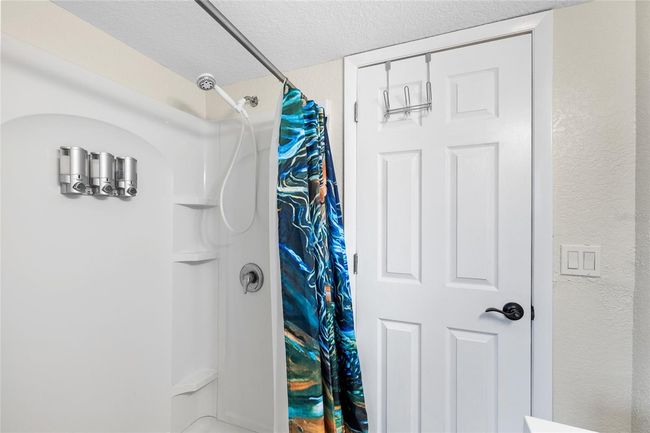 5336 Circle Dr, House other with 2 bedrooms, 2 bathrooms and null parking in Weeki Wachee FL | Image 16