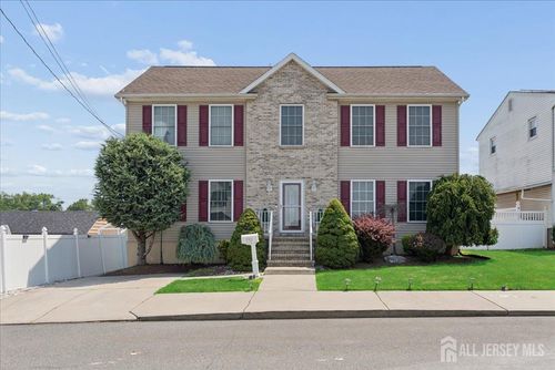 130 Clauss St, Carteret, NJ, 07008-1560 | Card Image