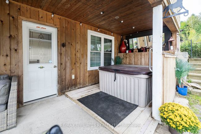 5601 Centennial Lake Rd, House other with 3 bedrooms, 3 bathrooms and 6 parking in Griffith ON | Image 33