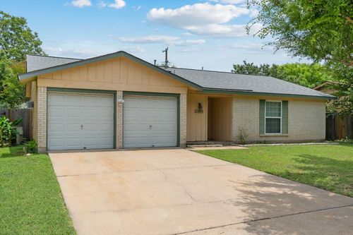 2006 Heathwood Cir, Round Rock, TX, 78664-2238 | Card Image