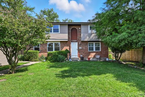 1388 Waycross Rd, Cincinnati, OH, 45240-2918 | Card Image
