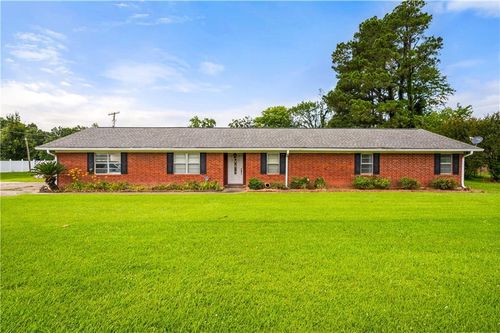 102 Jasmine St, Jonesville, LA, 71343-2511 | Card Image