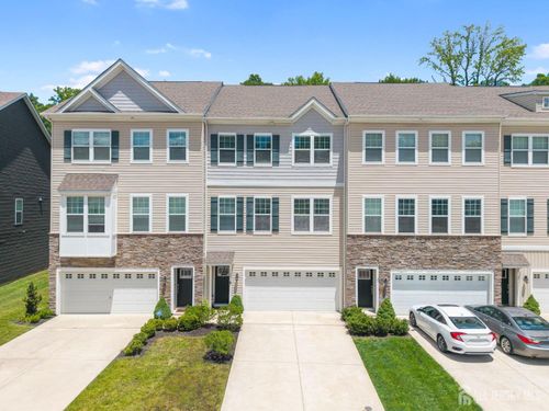 33 Sullivan Way, Evesham, NJ, 08053-5315 | Card Image