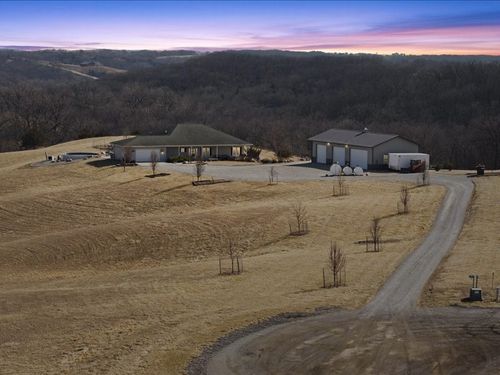 13186 Clearview Court, Moravia, IA, 52571 | Card Image