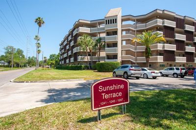 204 - 1245 S Martin Luther King Jr Avenue, Condo with 2 bedrooms, 2 bathrooms and null parking in Clearwater FL | Image 1