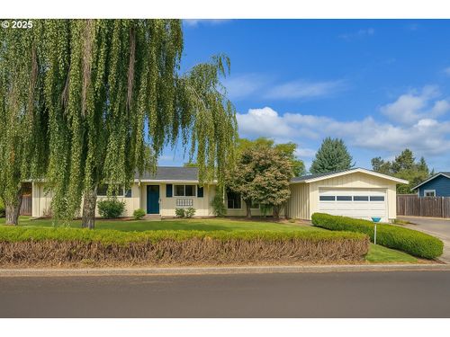 2140 Ranch Corral Dr, Springfield, OR, 97477-1774 | Card Image