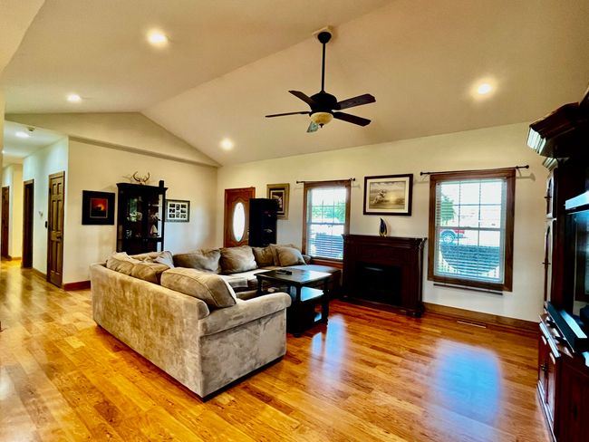 3745 Sweet Owen Rd, House other with 4 bedrooms, 4 bathrooms and null parking in Owenton KY | Image 21