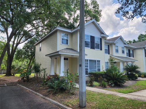 2247 Golden Oak Ln, VALRICO, FL, 33594-4173 | Card Image