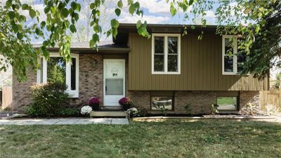 794 Andrew Malcolm Dr, House other with 3 bedrooms, 2 bathrooms and 3 parking in Kincardine ON | Image 1