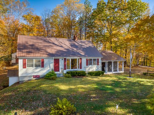 264 Day Mountain Road, Temple, ME, 04984 | Card Image