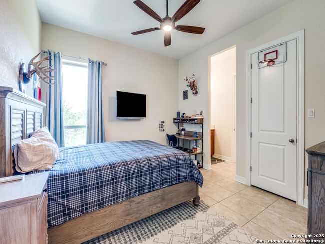 1556 Canyon Lake Dr, House other with 4 bedrooms, 4 bathrooms and null parking in Canyon Lake TX | Image 24