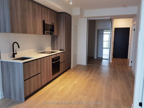 3005-117 Broadway Ave, Toronto, ON, M4P1V3 | Card Image