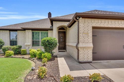 230 Canterbury Ct, Midlothian, TX, 76065-1417 | Card Image