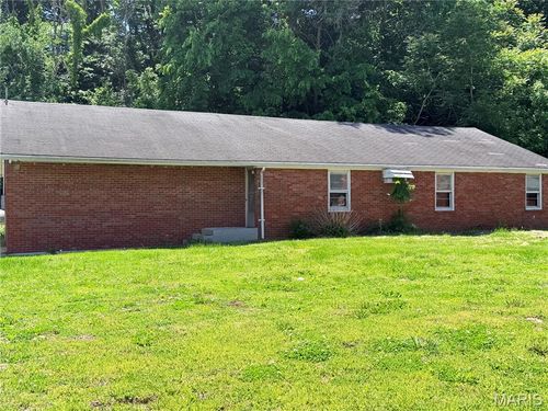 303 W Main St, Hardin, IL, 62047-4435 | Card Image