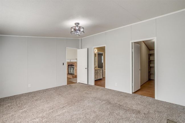 129 Clay Ct, House other with 3 bedrooms, 2 bathrooms and null parking in Springtown TX | Image 22