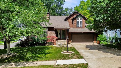 11544 Bradshaw St, Overland Park, KS, 66210-1342 | Card Image