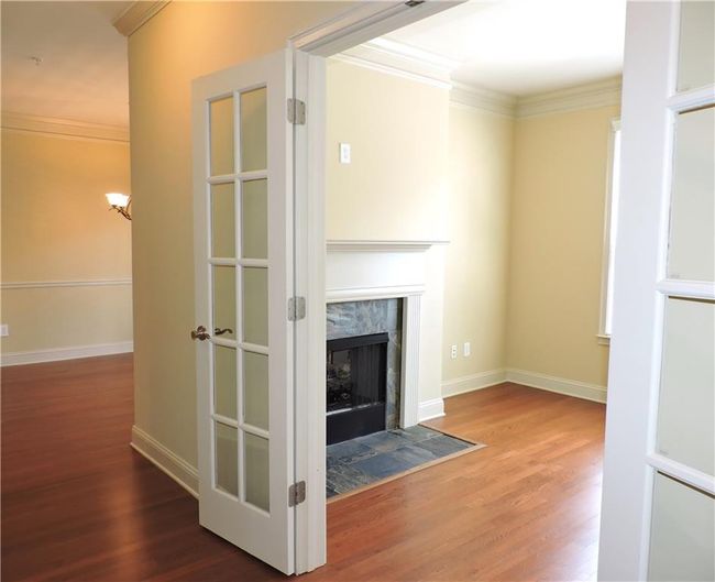 322 Perimeter Walk, Townhouse with 3 bedrooms, 3 bathrooms and null parking in Dunwoody GA | Image 23