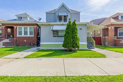 5621 S Sawyer Ave, Chicago, IL, 60629-3127 | Card Image