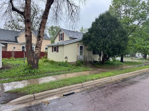 605 Division St W, Faribault, MN, 55021-5850 | Card Image