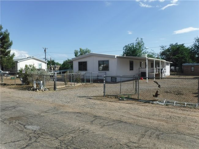 Front of Structure | Image 20